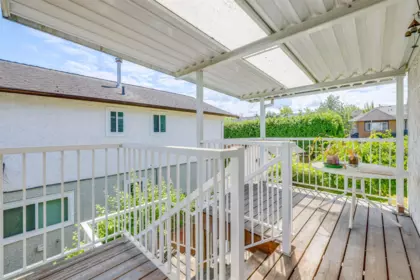 Staircase Photo of 11580 Seahurst Road, Richmond, BC