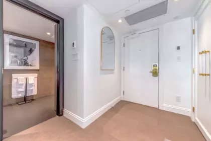 401 4557 Blackcomb Way, Whistler, BC, Whistler — Apartment/Condo for sale