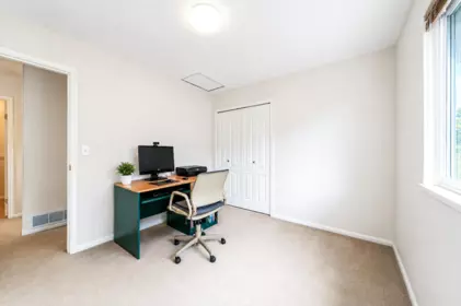 Hallway Photo of 962 Delestre Avenue, Coquitlam, BC
