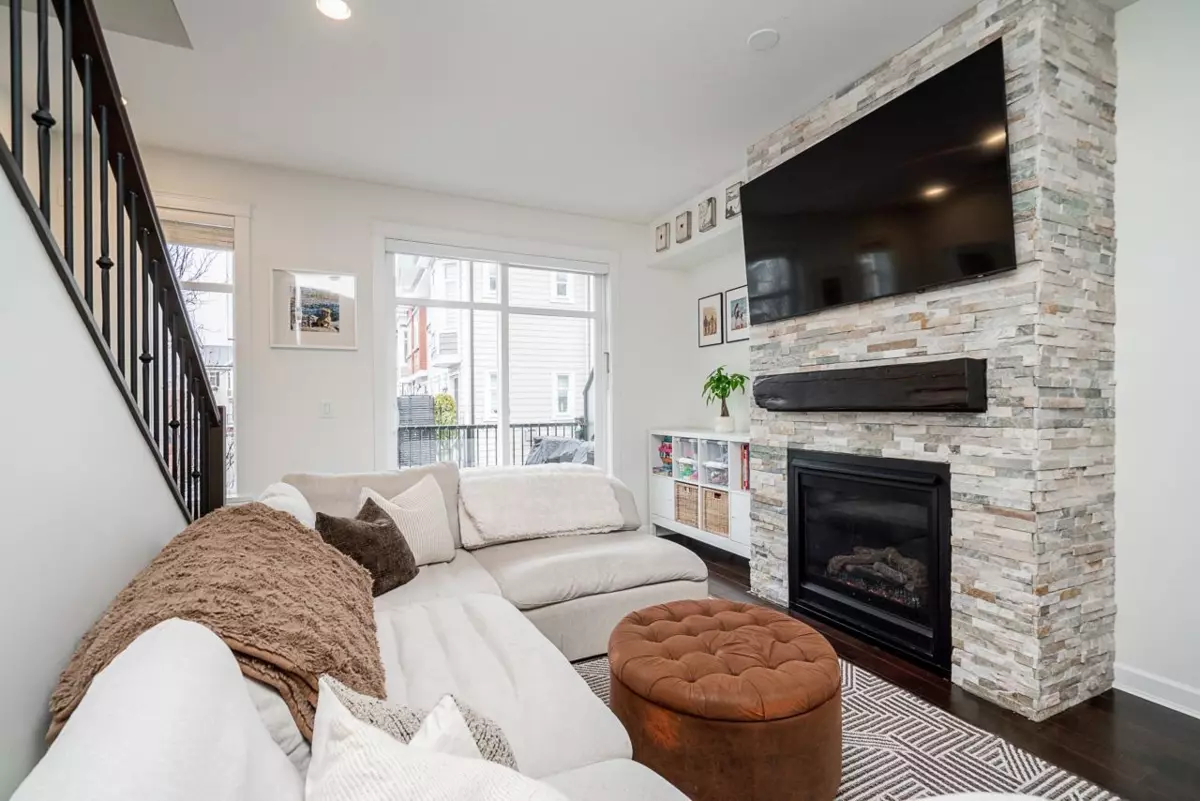 Living Room Photo of 44 8068 207 Street, Langley, BC