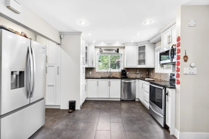 Primary Bedroom Photo of 10660 Whistler Court, Richmond, BC