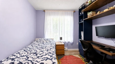 Walk-In Closet Photo of 403 2958 Silver Springs Boulevard, Coquitlam, BC