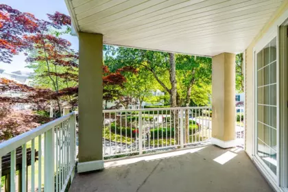 Garden / Landscaping Photo of 202 16065 83 Avenue, Surrey, BC
