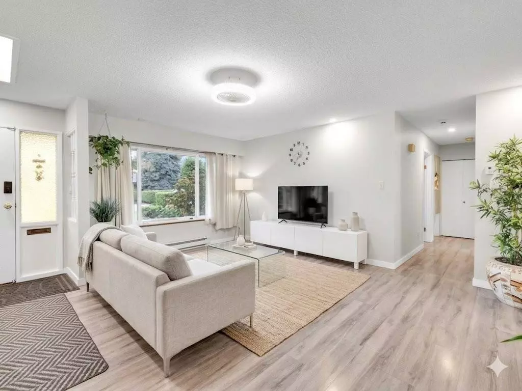 Living Room Photo of 4651 56 Street, Ladner, BC
