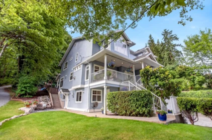 Swimming Pool Photo of 2339 St George Street, Port Moody, BC