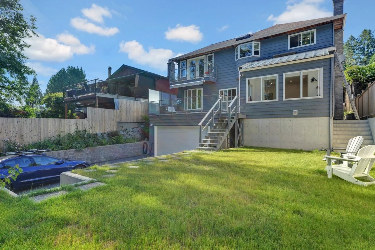 Exterior Rear Photo of 425 Tempe Crescent, North Vancouver, BC