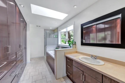 Aerial View of 425 Tempe Crescent, North Vancouver, BC