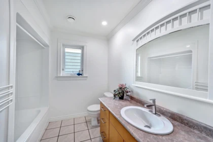 Mudroom Photo of 425 Tempe Crescent, North Vancouver, BC