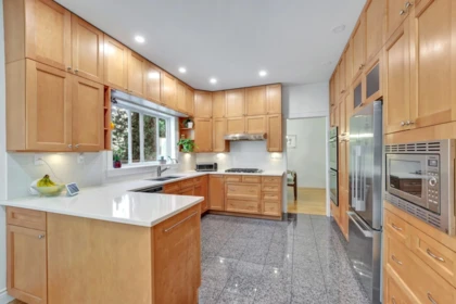 Office / Den Photo of 425 Tempe Crescent, North Vancouver, BC