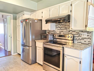 Breakfast Nook Photo of 11933 Woodgrove Avenue, Delta, BC