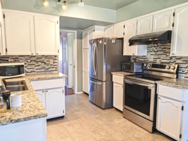 Kitchen Island Photo of 11933 Woodgrove Avenue, Delta, BC