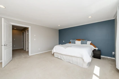 Entry Foyer Photo of 11208 Bonson Road, Pitt Meadows, BC