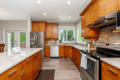 Kitchen Island Photo of 11208 Bonson Road, Pitt Meadows, BC