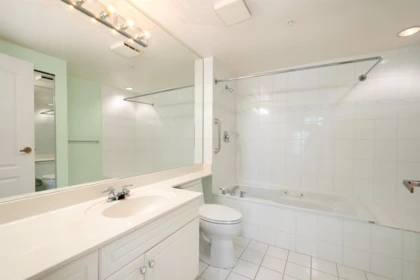Bedroom 3 Photo of 311 15272 20 Avenue, Surrey, BC