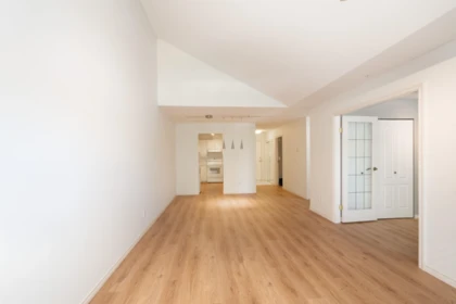 Kitchen Island Photo of 311 15272 20 Avenue, Surrey, BC