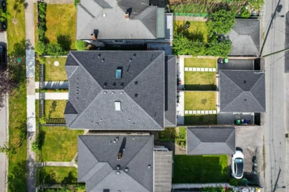Aerial View of 2975 E 42nd Avenue, Vancouver, BC