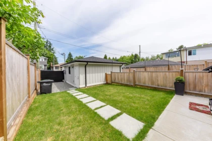 Hot Tub / Spa Photo of 2975 E 42nd Avenue, Vancouver, BC
