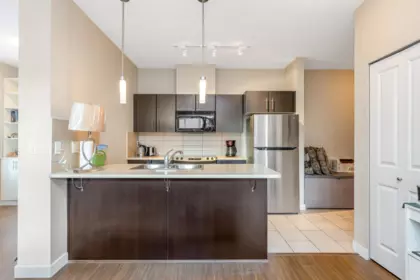 216 33546 Holland Avenue, Abbotsford, BC, Abbotsford — Apartment/Condo for sale