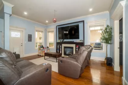 Pantry Photo of 18938 54a Avenue, Surrey, BC