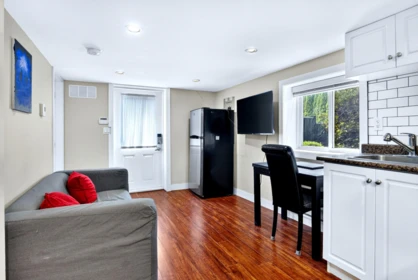 Swimming Pool Photo of 369 Mundy Street, Coquitlam, BC