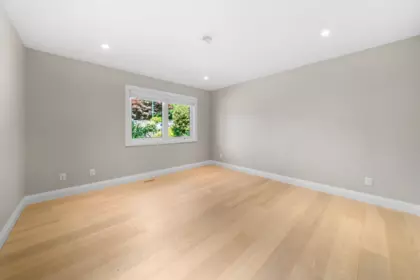 Entry Foyer Photo of 1776 Medwin Place, North Vancouver, BC