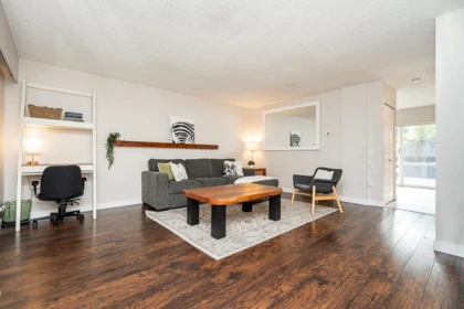 130 9061 Horne Street, Burnaby, BC, Burnaby — Townhouse for sale