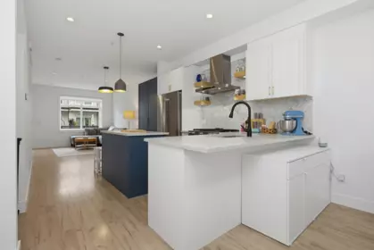 Kitchen Island Photo of 23 22334 48 Avenue, Langley, BC