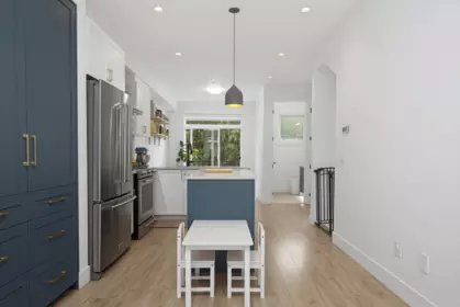 Kitchen Photo of 23 22334 48 Avenue, Langley, BC