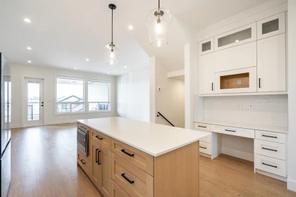 16718 16 Avenue, Surrey, BC, Surrey — Half Duplex for sale