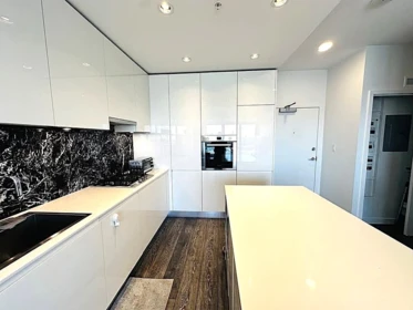 4203 4650 Brentwood Boulevard, Burnaby, BC, Burnaby — Apartment/Condo for sale
