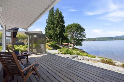 6343 Marmot Road, Sechelt, BC, Sechelt — Single Family Residence for sale