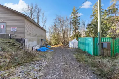 Primary Bedroom Photo of 49780 Lookout Road, Chilliwack, BC