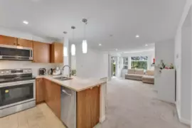 320 6508 Denbigh Avenue, Burnaby, BC
