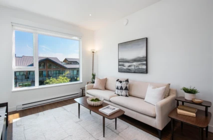 402 1061 Marine Drive, North Vancouver, BC, North Vancouver — Apartment/Condo for sale