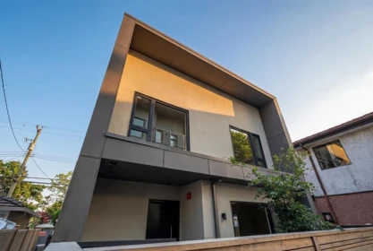 366 E 23rd Avenue, Vancouver, BC, Vancouver — Half Duplex for sale