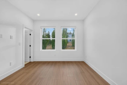 Basement Recreation Room Photo of 101 5642 144 St Street, Surrey, BC