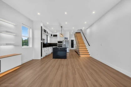 Office / Den Photo of 101 5642 144 St Street, Surrey, BC