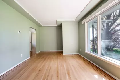 15405 Semiahmoo Avenue, White Rock, BC, White Rock — Single Family Residence for sale