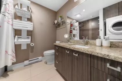 Laundry Room Photo of 302 709 12th Street, New Westminster, BC