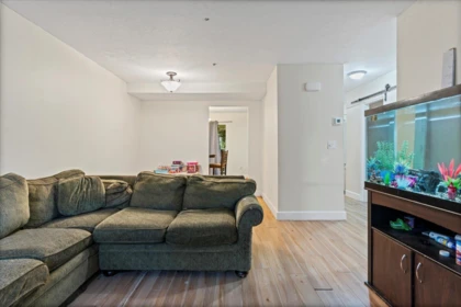 Breakfast Nook Photo of 15 3087 Immel Street, Abbotsford, BC