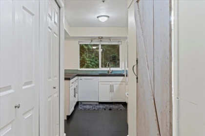 Guest Bathroom Photo of 15 3087 Immel Street, Abbotsford, BC