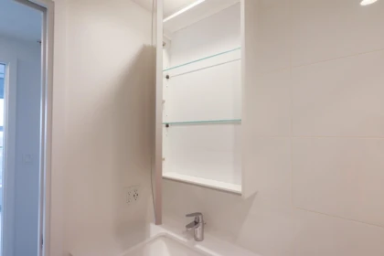 Guest Bathroom Photo of 3608 3809 Evergreen Place, Burnaby, BC