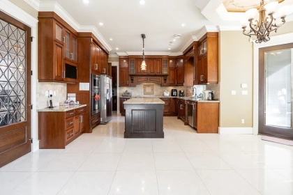 Kitchen Island Photo of 7600 Belair Drive, Richmond, BC
