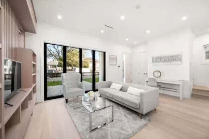 6307 Chester Street, Vancouver, BC, Vancouver — Half Duplex for sale