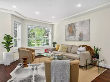 Breakfast Nook Photo of 109 1283 Parkgate Avenue, North Vancouver, BC