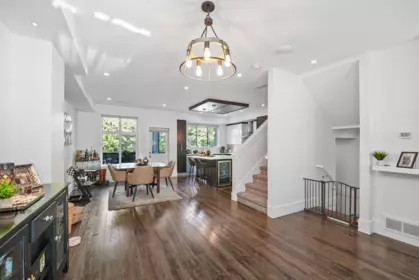 Kitchen Island Photo of 14 15177 60 Avenue, Surrey, BC