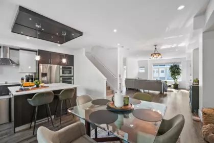 Kitchen Photo of 14 15177 60 Avenue, Surrey, BC