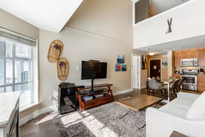 339 4573 Chateau Boulevard, Whistler, BC, Whistler — Apartment/Condo for sale