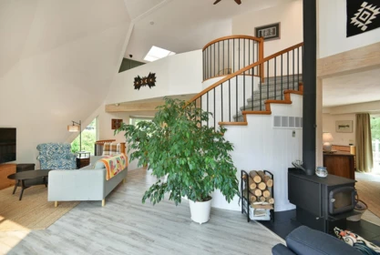 Dining Area Photo of 13031 Narrows Road, Madeira Park, BC