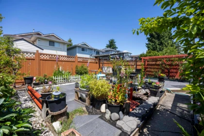 7523 17th Avenue, Burnaby, BC, Burnaby — Half Duplex for sale